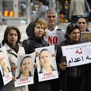 Demonstration för Djalali i Stockholm.