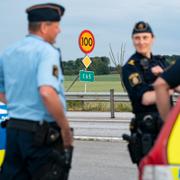 Polisen på plats utmed E65. 