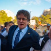  Carles Puigdemont möter anhängare i Barcelona på torsdagen. 