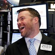 Illustrationsbild. Investerare på Wall Street.