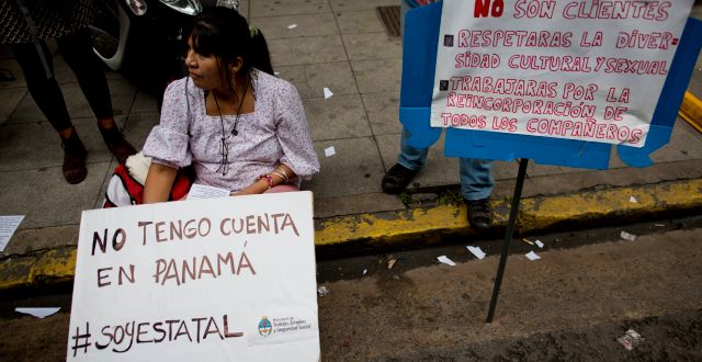 Protest efter Panamadokumenten i Argentina 2016. Natacha Pisarenko / TT NYHETSBYRÅN
