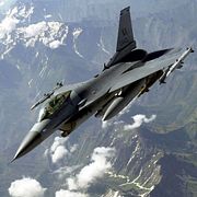 F-16.