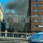 Buss brinner på Tegelbacken i Stockholm.