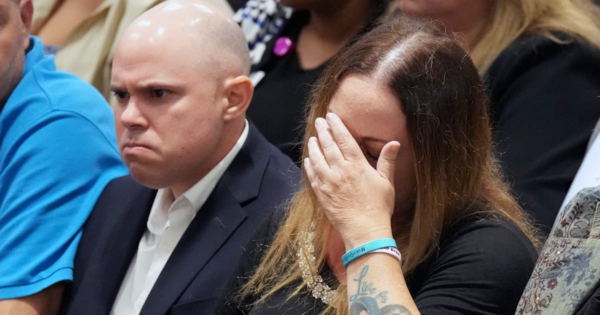 ”Vad är dödsstraffet för om inte mord på 17 personer?”