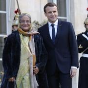 Frankrikes president Emmanuel Macron och statsministern i Bangladesh, Sheikh Hasina innan mötet. 