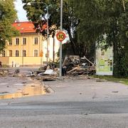 Stora avspärrningar på platsen på fredagsmorgonen