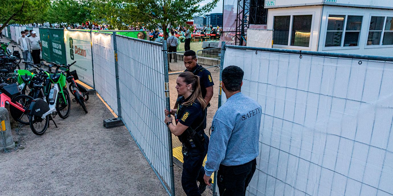Polisen på plats efter dödsmisshandeln i Köpenhamn.