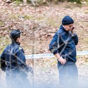 En 13-årig pojke misstänks ha mördats i Olofström på torsdagen. Brottsplatsen undersöks av polisen dagen efter.