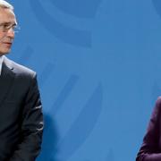 Jens Stoltenberg, generalsekreterare för Nato och Angela Merkel, Tysklands förbundskansler. 