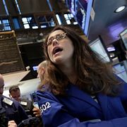 Illustrationsbild. Investerare på Wall Street.