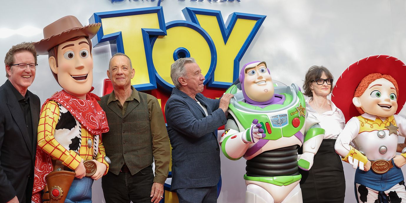 Andrew Stanton, Tom Hanks, Tim Allen och Joan Cusack vid premiären av ”Toy Story 5”.