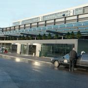 Arkivbild på ingången vid Arlandas terminal fem.