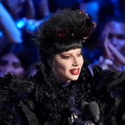 Lady Gaga under MTV Video Music Awards den 7 september.