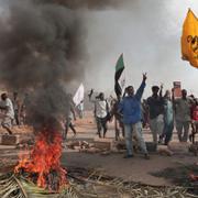 Demonstranter i huvudstaden Khartoum.