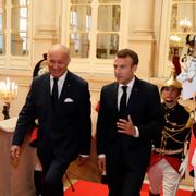 Laurent Fabius och Frankrikes president Emmanuel Macron. 