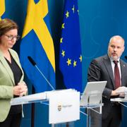 Pressträff med Morgan Johansson och Isabella Lövin.