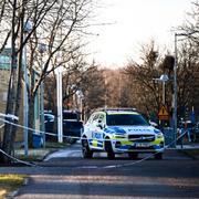 Polis utanför Campus Risbergska efter skolskjutningen.