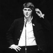 Claes-Göran Hederström på scen under Andra chansen i Melodifestivalen 2020 och i Eurovision Song Contest 1968.