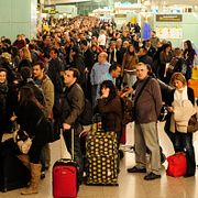 Flygplats El Prat i Barcelona där svensken greps.