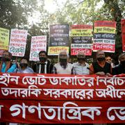 Regeringskritiska demonstranter i Bangladesh. Illustrationsbild.