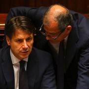 Premiärminister Giuseppe Conte och finansminister Giovanni Tria.