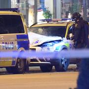 Polisbilen som sprängdes stod parkerad utanför en polisstation