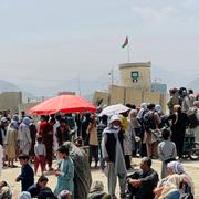 Vid flygplatsen i Hamid Karzai i Kabul.