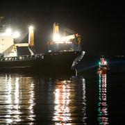  Kustbevakningen på plats vid det 130 meter långa fartyget BBC Lagos som gått på grund utanför Råå vallar sent på fredagskvällen.