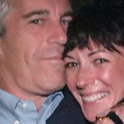 Jeffrey Epstein och Ghislaine Maxwell.