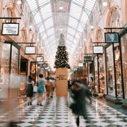 Crowd insights för fastighetsägare och handlare gör det möjligt att ta bättre affärsbeslut, exempelvis om man ska flytta, lägga ner eller satsa på en butik. 