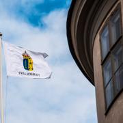 Flagga utanför Svea hovrätt.