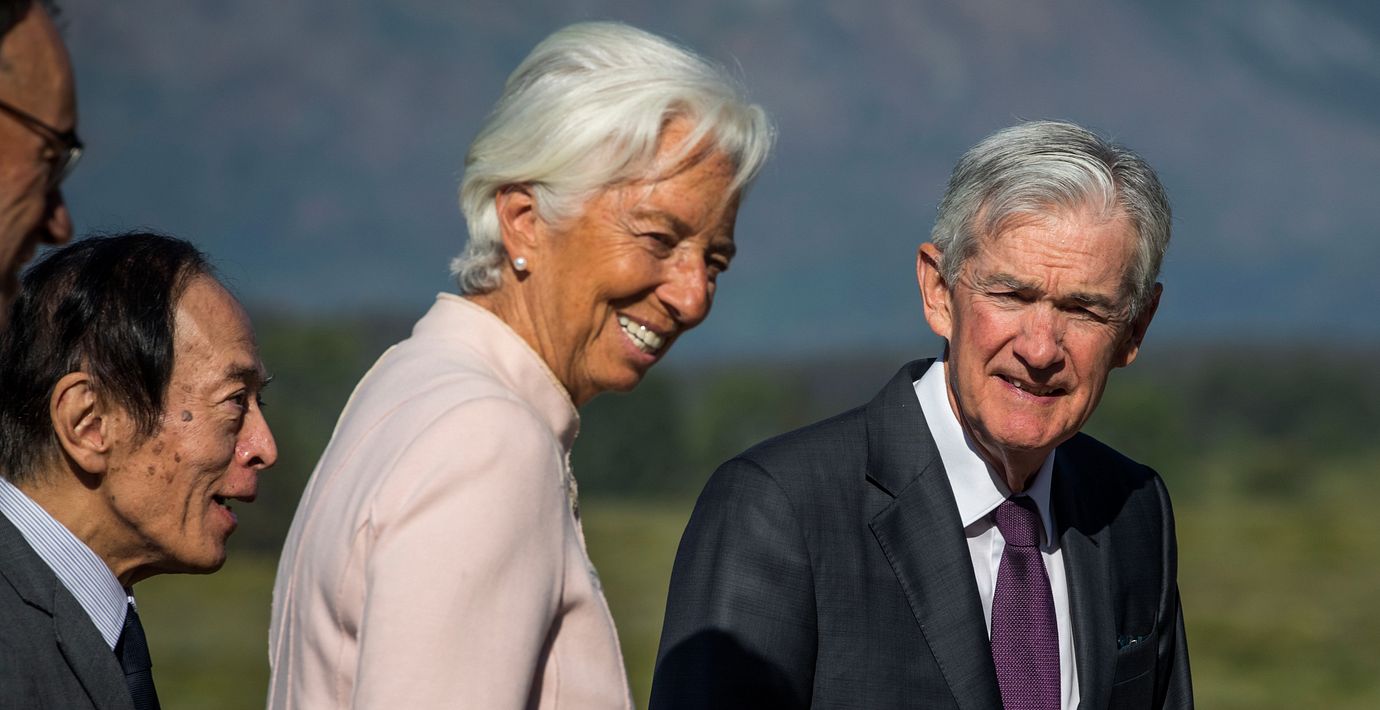 Arkivbild: ECB-toppen Lagarde och Feds Powell.