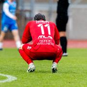 Utsikten-spelaren Robin Book deppar. 