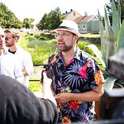 Sverigedemokraternas partiledare Jimmie Åkesson (SD) inleder sin valturné på Göta Kanal, 24 juli.