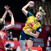 Sveriges Isabella Gulldén i en tidigare match under mästerskapet