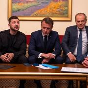Keir Starmer, Volodymyr Zelenskyj, Emmanuel Macron, Donald Tusk och Friedrich Merz i Kyiv. 