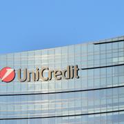 Unicredit är en av bankerna som fått ultimatumet.