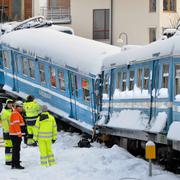 Tåget efter att det kört in i huset i Saltsjöbaden, 2013.