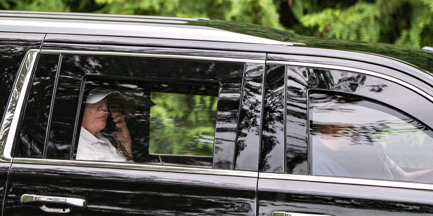 Donald Trump den 20 september 2026 i Sterling.