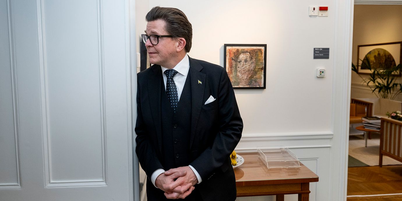 Andreas Norlén (M) i samband med de första partiledarsamtalen efter valet.