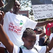 Aktivister i protesterar Nairobi. 