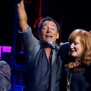 Bruce Springsteen med Patti Scialfa och Stevie Van Zandt vid turnepremiären i Pittsburgh