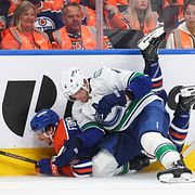 Vancouver var nära att tappa en 5–2-ledning, men lyckades vinna i förlängning.