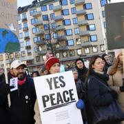  Demonstration för fred i Ukraina och mot Rysslands krig, inför årsdagen av Rysslands invasion, arrangerad av Svenska freds.