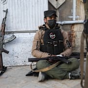 En soldat ur syriska regeringens styrkor i Aleppo, 7 januari 2026. 