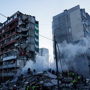 Det bombade bostadshuset i Kyiv.