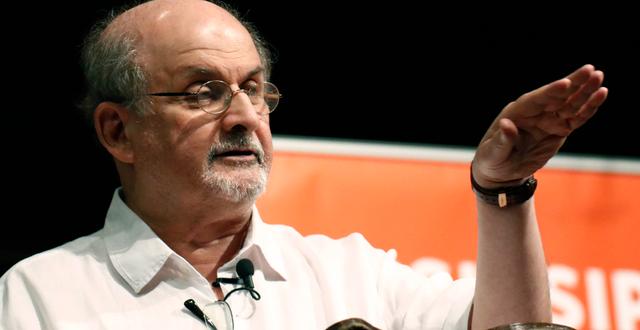 Salman Rushdie.  Rogelio V. Solis / AP