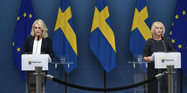 Socialminister Lena Hallengren och civilminister Lena Micko Ali Lorestani/TT / TT NYHETSBYRÅN