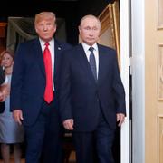 Donald Trump och Vladimir Putin under ett möte 2018.