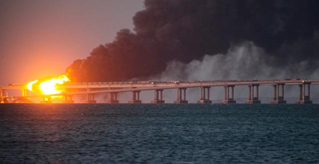 Förra året attackerade Ukraina bron mellan Ryssland och Krym. AP